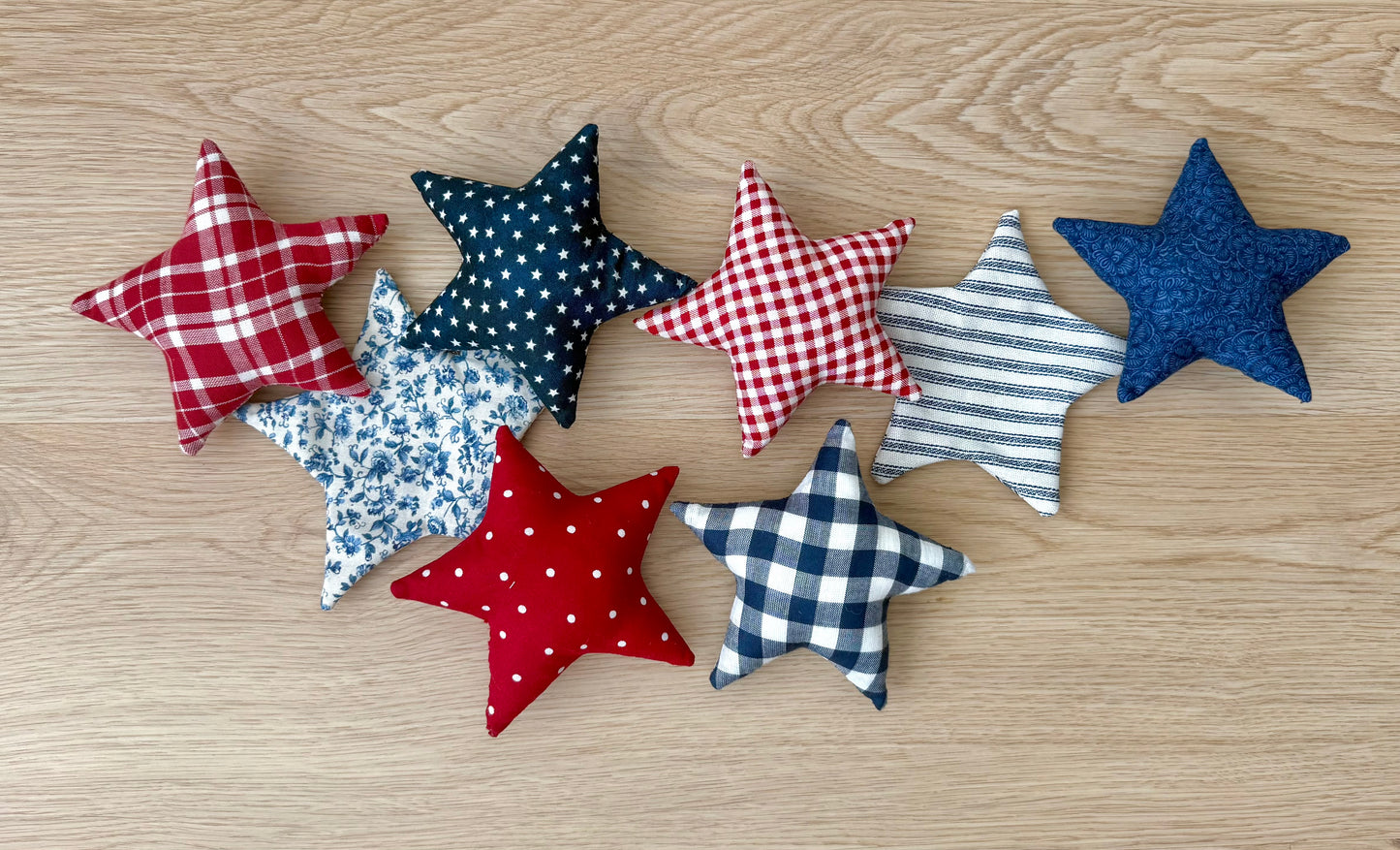 Oh My Stars Garland