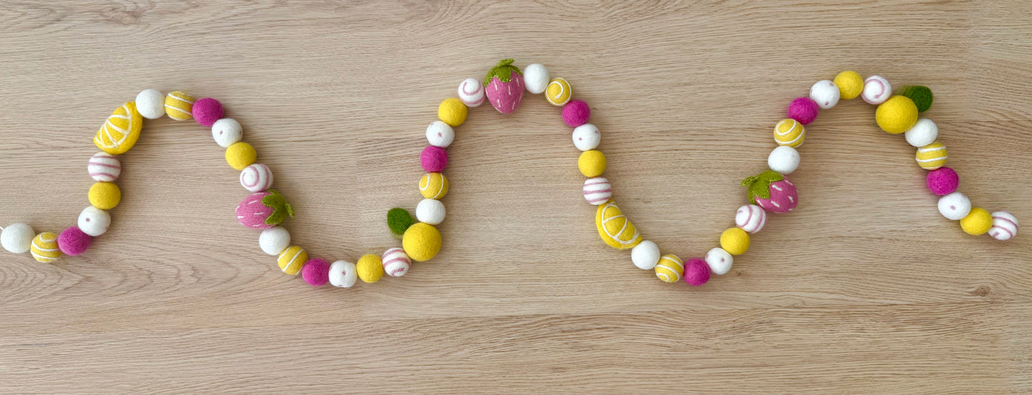 Pretty in Pink Lemonade Garland