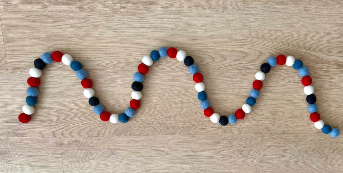Yankee Doodle Darling Garland