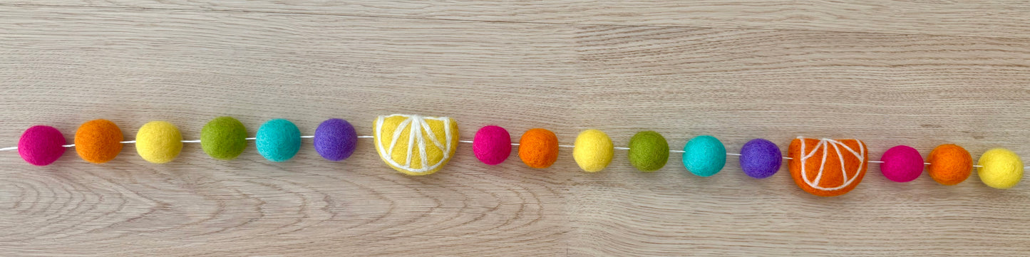Tuitti Fruitti Garland