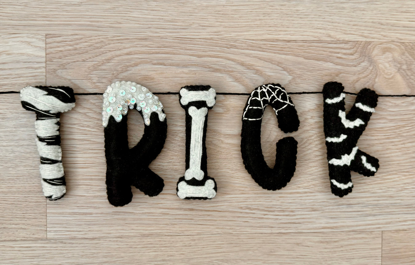 Trick or Treat Yo’ Self Garland