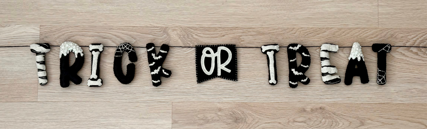 Trick or Treat Yo’ Self Garland