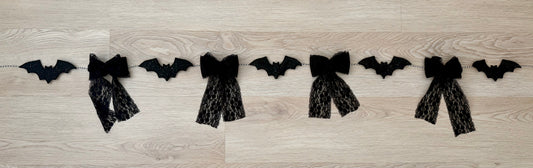 Freakin’ Bats Garland