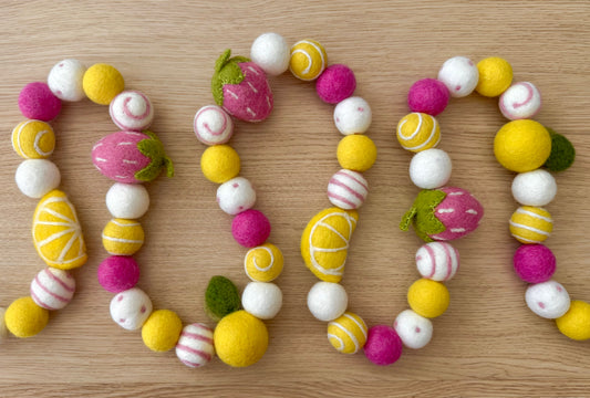 Pretty in Pink Lemonade Garland