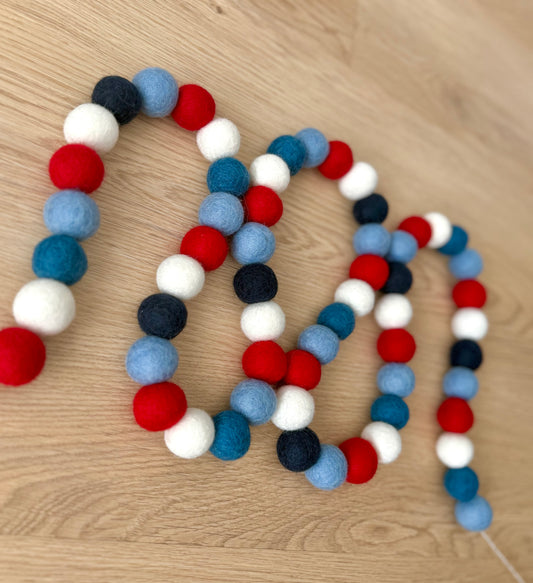 Yankee Doodle Darling Garland